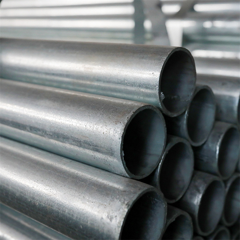 Mild Low Carbon Round Galvanized Steel Tubes ASTM A53 Gi Welded ERW Pipes